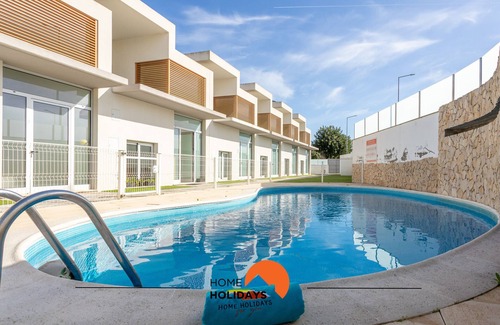 Vale de Santa Maria Ski Chalet | #206 Alicia's Flat by Home Holidays