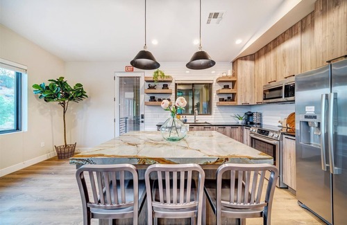Zion National Park South Entrance Villa | 207 LaFave-Luxury Villa at Zion: Mystery Falls