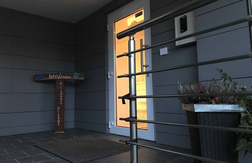 Rhauderfehn Apartment | 208, first floor, balcony - Apartmenthaus Fehnferien, 95100