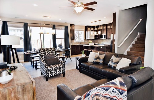 Moab House | 209 m² House ∙ 4 bedrooms ∙ 19 guests