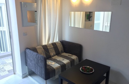 Tetuan Apartment | 20m2 Duplex With Double Bed Built In 2015 CBA1