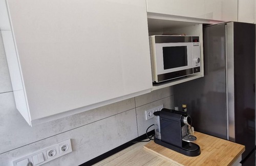 El Mas Bosca Apartment | 20m2 porch, 1000m garden, barbecue, parking, fenced and protected and WIFI.
