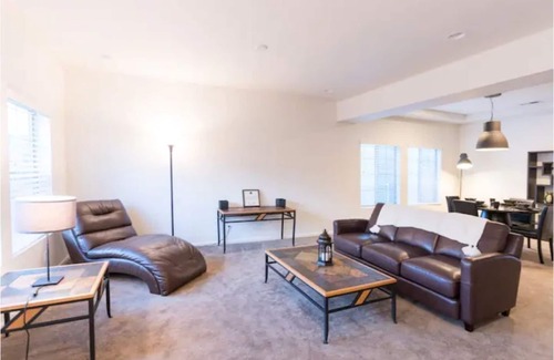 Commerce City House | 21 BEDS-Spacious luxury home-Over 5200sf 4 levels