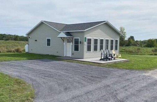 Alburg House | #21 Isle View - Fishing, Sunsets, Beaches, Golfing