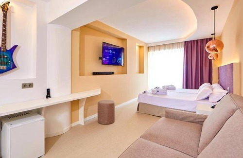 Ses Cadenes Hotel | 21 m² Hotel ∙ 127 guests