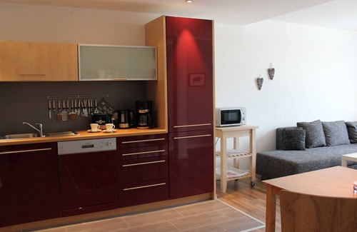 Rhauderfehn Apartment | 210, first floor, wheelchair accessible - Apartmenthaus Fehnferien, 95100