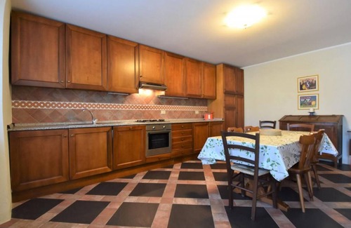 Castana House | 210 m² Farmhouse ∙ 3 bedrooms ∙ 8 guests