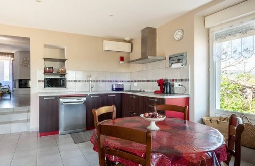 Aubenas House | 210 m² House ∙ 3 bedrooms ∙ 6 guests