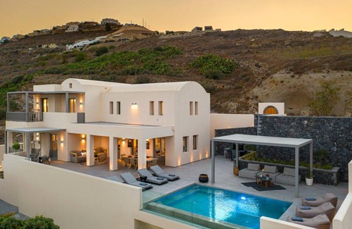 Exo Gonia Villa | 210 m² Villa ∙ 6 bedrooms ∙ 12 guests