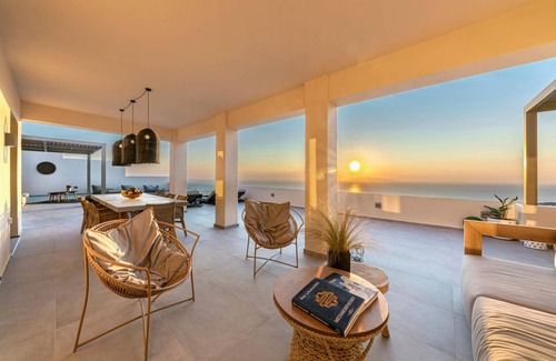 Exo Gonia Villa | 210 m² Villa ∙ 6 bedrooms ∙ 12 guests