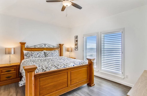Sands Of Kahala Beach House | 212 m² House ∙ 6 bedrooms ∙ 19 guests