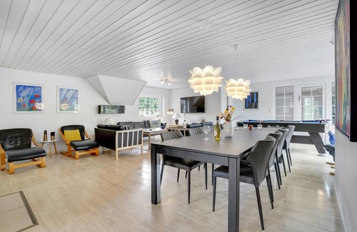 Øby House | 212 m² House ∙ 6 bedrooms ∙ 16 guests