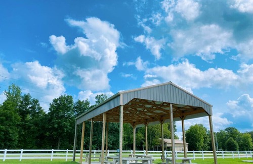 Flatwoods RV Rental | 214B LIGHTENING BUG LODGE SITE 14