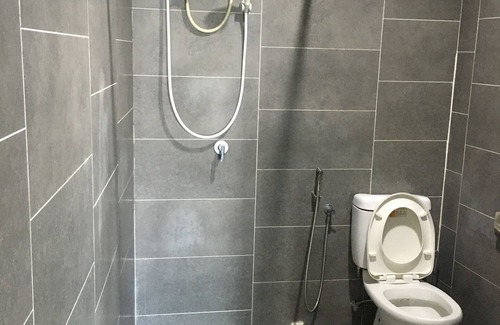 Damansara Perdana Apartment | 216 Cozy Studio @ Empire Damansara with WiFi & Netflix to chill
