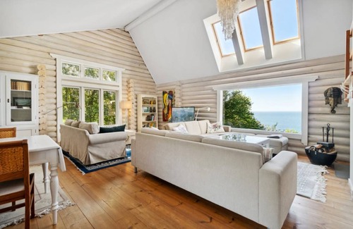 Vang House | 216 m² House ∙ 4 bedrooms ∙ 10 guests
