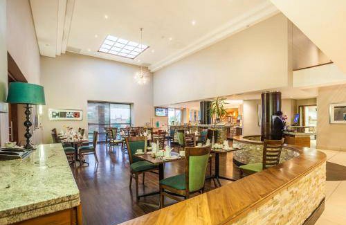 Gaborone Hotel | 22 m² Hotel ∙ 127 guests