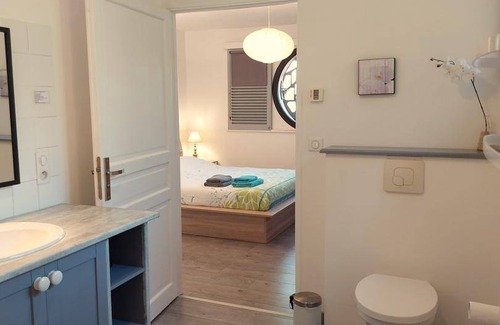 Geraudot House | 220 m² Gîte ∙ 4 bedrooms ∙ 8 guests