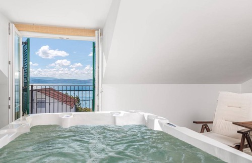 Ribarica House | 220 m² House ∙ 4 bedrooms ∙ 8 guests