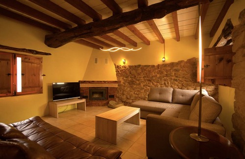 Alpuente Villa | 220 m² Villa ∙ 3 bedrooms ∙ 8 guests