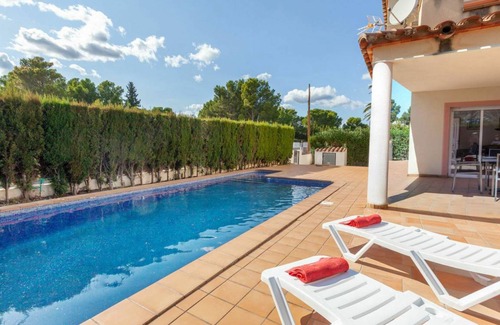 Les Tres Cales Villa | 220 m² Villa ∙ 5 bedrooms ∙ 11 guests