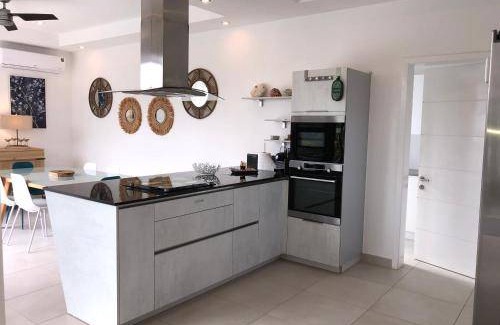 Cap Malheureux Villa | 220 m² Villa ∙ 4 bedrooms ∙ 8 guests