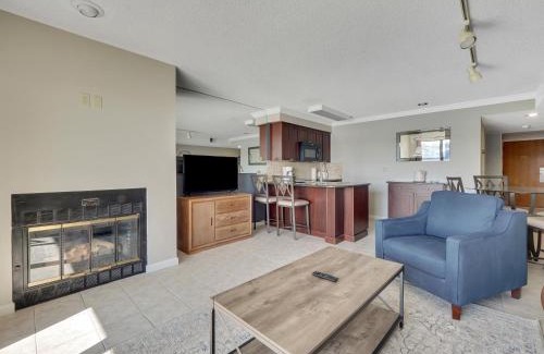 Charlevoix House | 223 Edgewater Inn