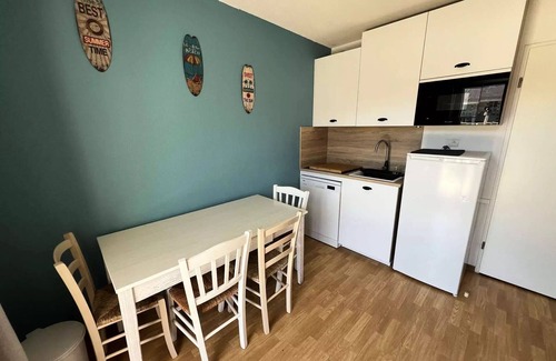 Le Verdon-sur-Mer Apartment | 226 - Comfortable apartment in a residence with swimming pool in Le Verdon sur Mer
