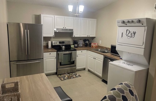 Brent Apartment | 22min to Beach+full apartment+sleep6+BBQ Grill