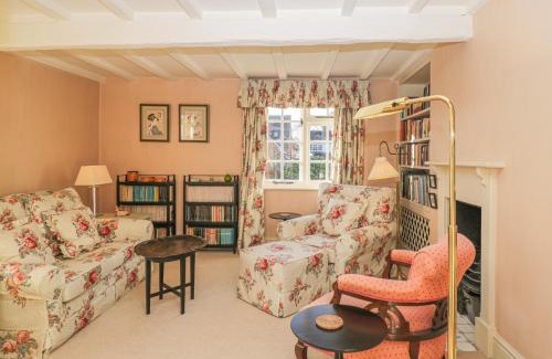 Clifford Chambers House | 23 Clifford Chambers