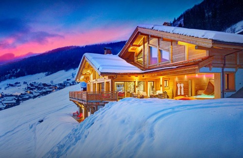 Le Grand-Bornand Ski Chalet | 230 m² Chalet ∙ 6 bedrooms ∙ 14 guests