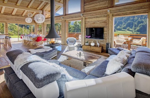 Le Grand-Bornand Ski Chalet | 230 m² Chalet ∙ 6 bedrooms ∙ 14 guests