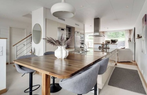 Hovas House | 230 sqm cozy house near both sea and forest with Swimspa