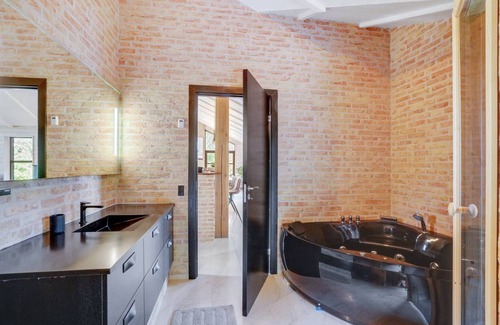 Logstor House | 235 m² House ∙ 5 bedrooms ∙ 11 guests