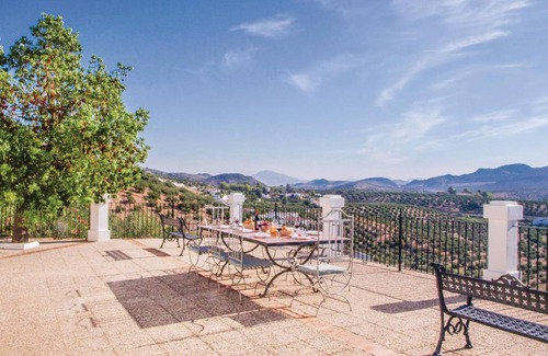 Priego de Cordoba House | 239 m² House ∙ 5 bedrooms ∙ 10 guests