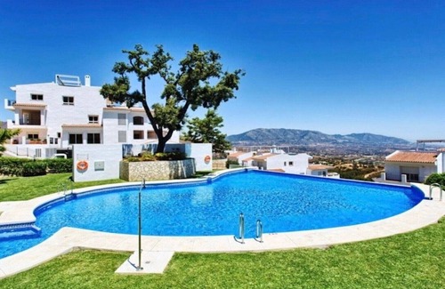 Ojen Apartment | 24 - Apt. in La Mairena Forest, Ojen