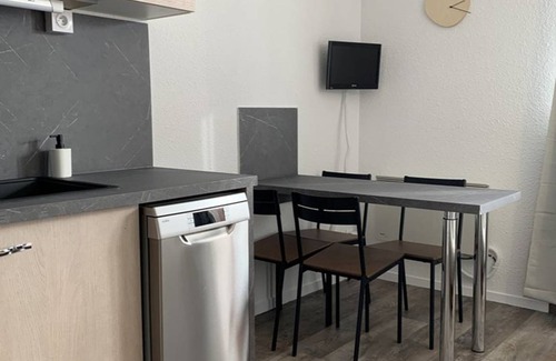 Eclose-Est Apartment | 24 m² Apartment ∙ 1 bedroom ∙ 4 guests