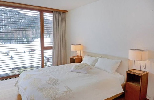 Celerina-Schlarigna Apartment | 240 m² Apartment ∙ 4 bedrooms ∙ 8 guests