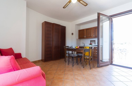 Sant'Isidoro Apartment | 2405 Villa Cieloazzurro - Mono A by BarbarHouse