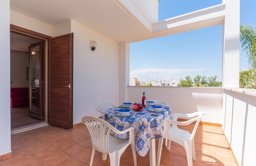Sant'Isidoro Apartment | 2405 Villa Cieloazzurro - Mono A by BarbarHouse