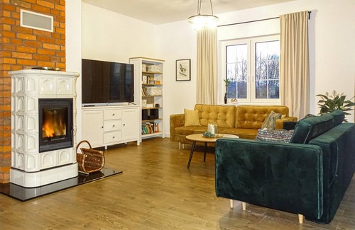 gmina Srokowo House | 242 m² House ∙ 6 bedrooms ∙ 12 guests