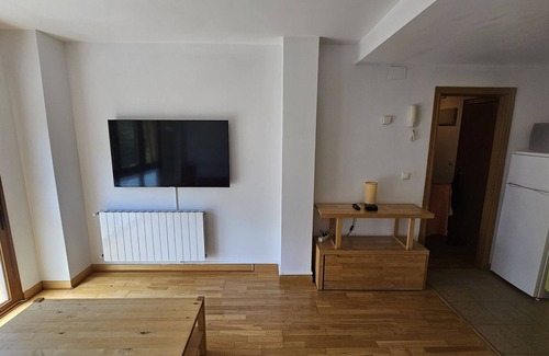 Arenas de Cabrales Apartment | 24A03 Apartment in Arenas de Cabrales