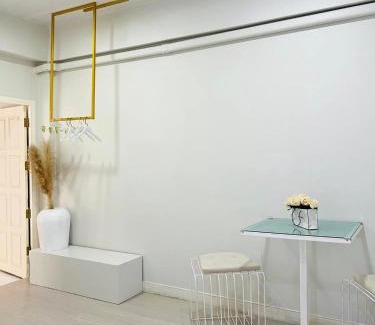 Nakhon Sawan Hotel | 24Rooms นครสวรรค์