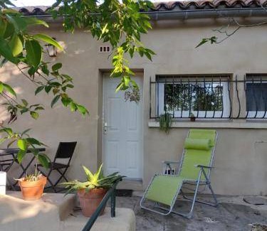 Quartier des Espesses Bed & Breakfast | 25 m² Bed and breakfast ∙ 1 bedroom ∙ 2 guests