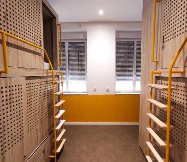 Nansouty-Saint-Genes Hostel | 25 m² Hostel ∙ 8 guests