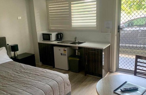 Singleton Hotel | 25 m² Hotel ∙ 2 bedrooms ∙ 3 guests