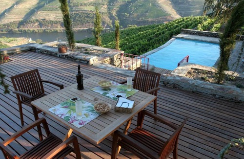 Bomfim House | 25 m² House ∙ 127 guests