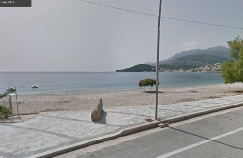 Himare Apartment | 25 meters from the beach 8
