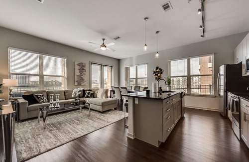 Las Colinas Apartment | 25% OFF LC058-3 - 3BD Pool, Lakeview, HWY348 - Las Colinas