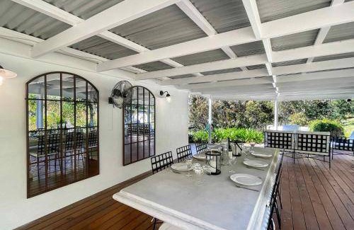 Mount View House | 250 m² House ∙ 4 bedrooms ∙ 8 guests