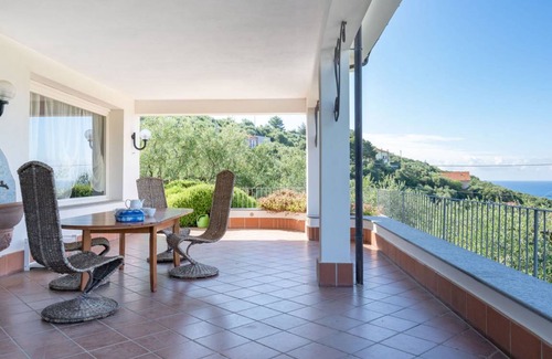 Monade Santa Lucia Villa | 250 m² Villa ∙ 7 bedrooms ∙ 14 guests